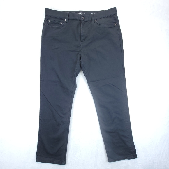 Banana Republic Mens 35x30 (Actual 36x28) Traveler Jean Slim Fit Tapered Gray - Picture 1 of 9